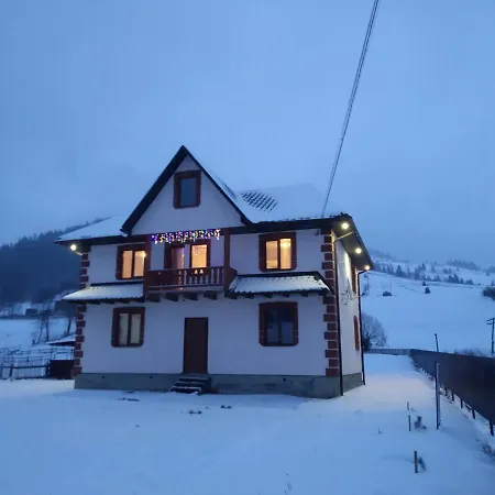 Holiday home гірська домівка *