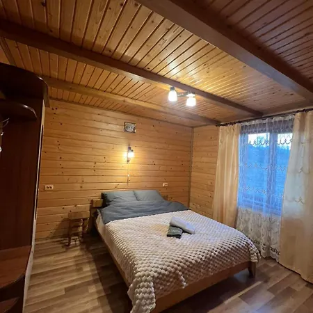 гірська домівка Volosyanka (Lviv)