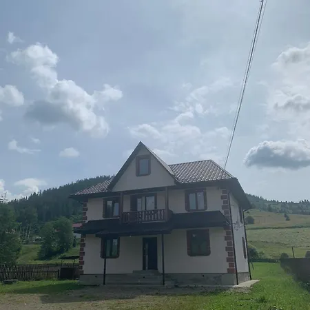 Holiday home гірська домівка Volosyanka (Lviv)