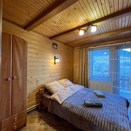 гірська домівка Σπίτι διακοπών Volosyanka (Lviv)