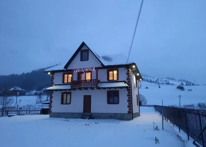 Holiday home гірська домівка *